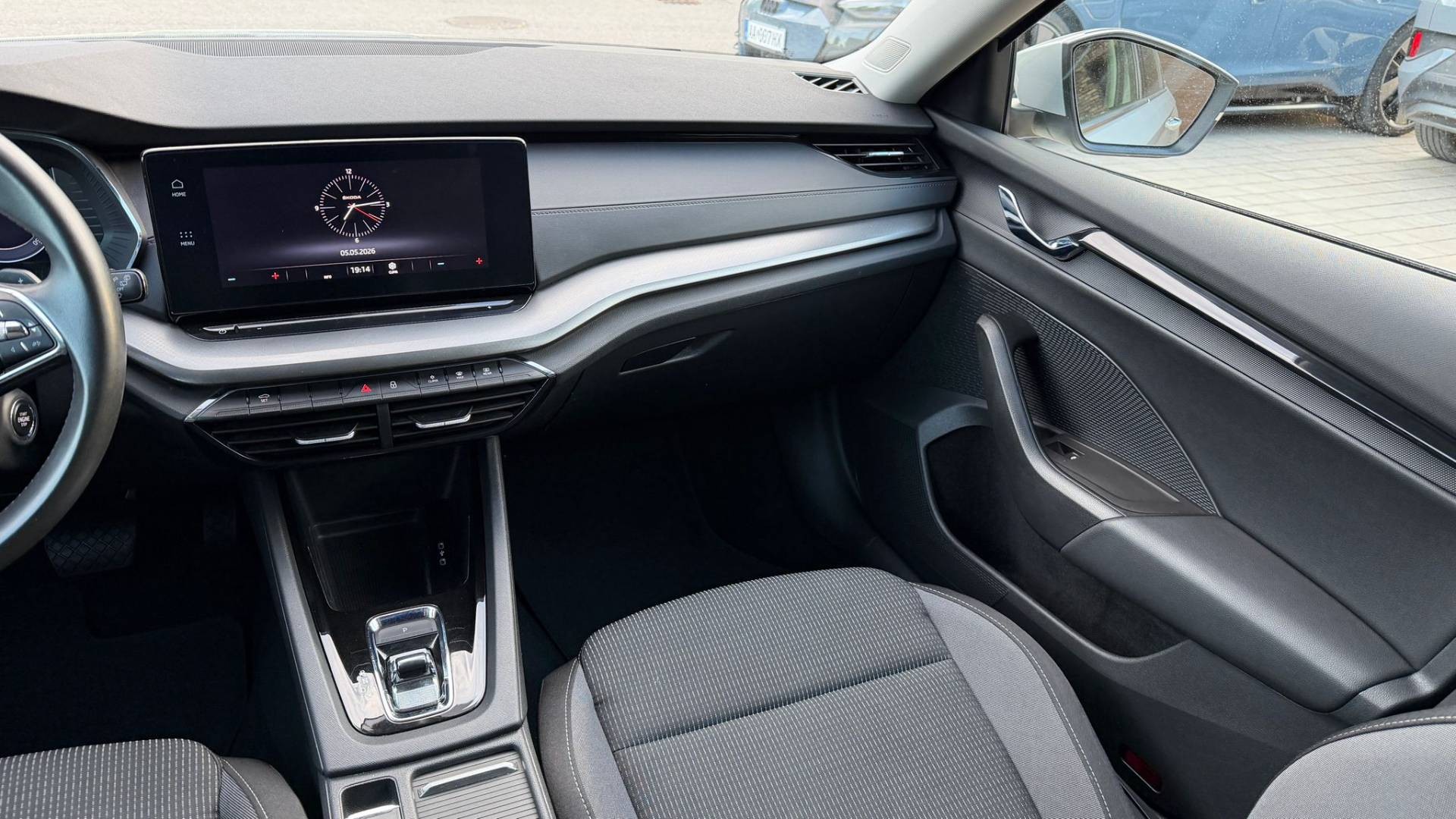 Škoda Octavia Combi 2.0 TDI SCR Style DSG — foto 15