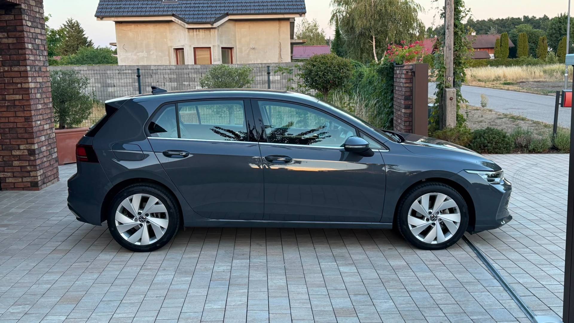 Volkswagen Golf Style 2.0 TDI 110kW 7-Gang DSG — foto 6