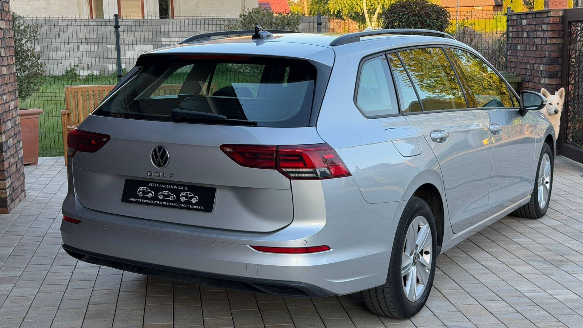 Volkswagen Golf Variant Life 2.0 TDI SCR 85kW DSG — foto 4