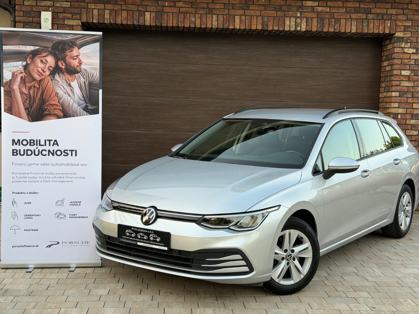 Volkswagen Golf Variant Life 2.0 TDI SCR 85kW DSG