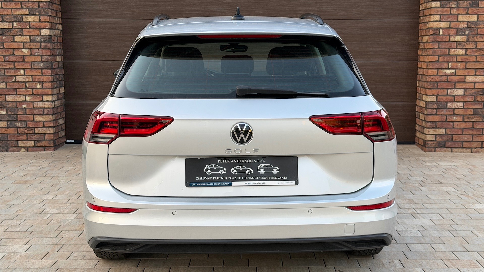 Volkswagen Golf Variant Life 2.0 TDI SCR 85kW DSG — foto 11