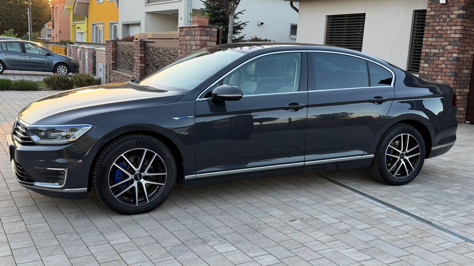 Volkswagen Passat Variant GTE 1,4 TSI Plug-in-hybrid 6DSG — foto 9