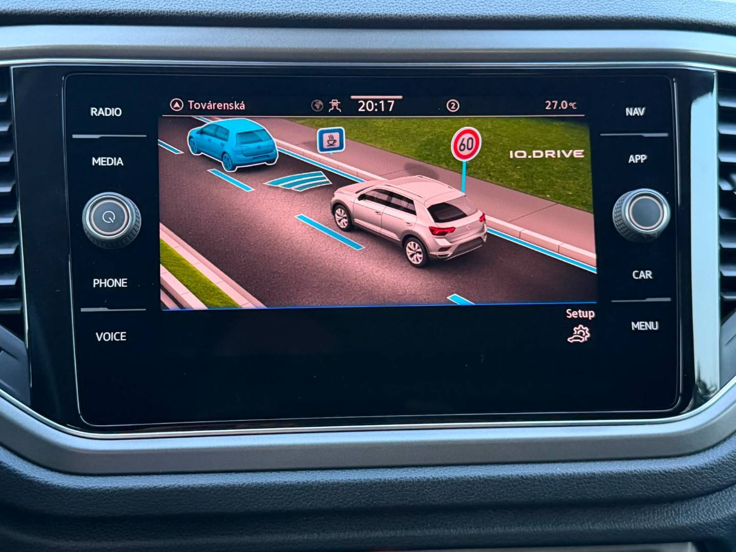 Volkswagen T-Roc 1.6 TDI Style — foto 15