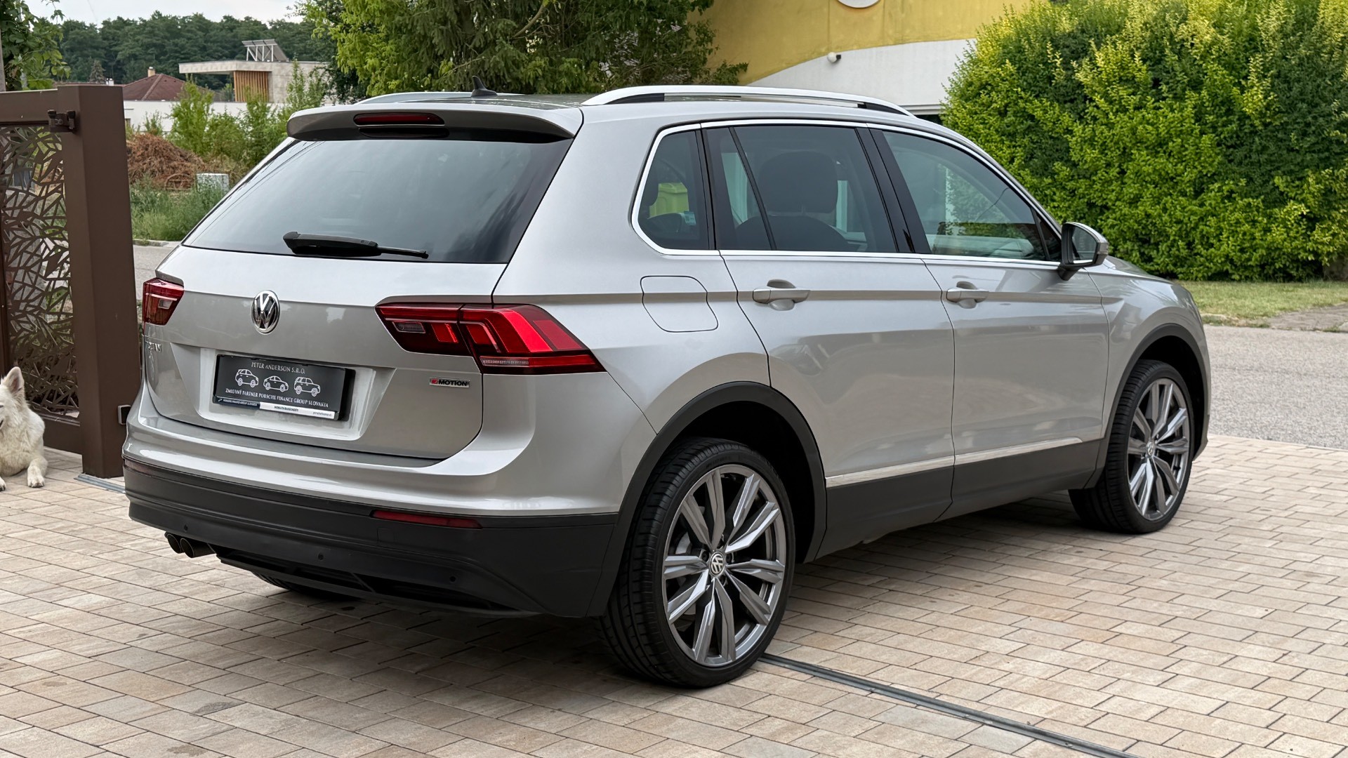 Volkswagen Tiguan 2.0 TDI SCR BMT 4MOTION Comfortline DSG — foto 11